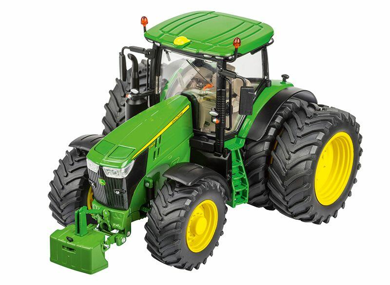 MODEL TRACTOR 7310R S DVOJITÝMI KOLY 1/32