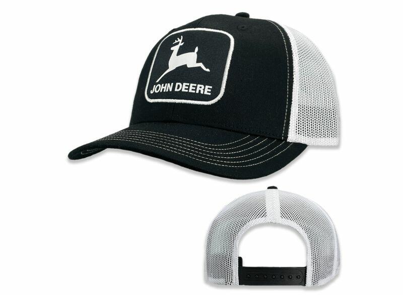 Kšiltovka John Deere černá bílé logo a bílá síťka - pohled zepředu a zezadu
