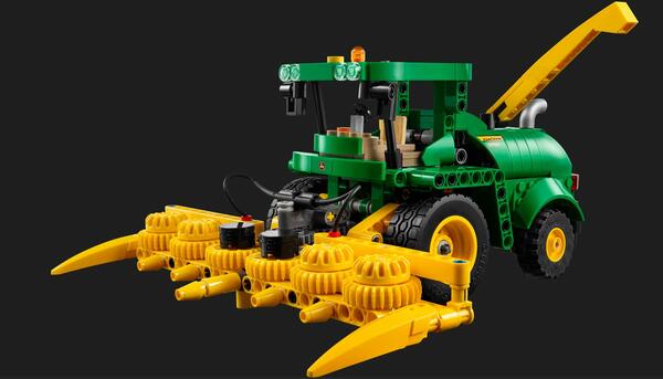 LEGO TECHNIC JOHN DEERE 9700 FORAGE HARVESTER