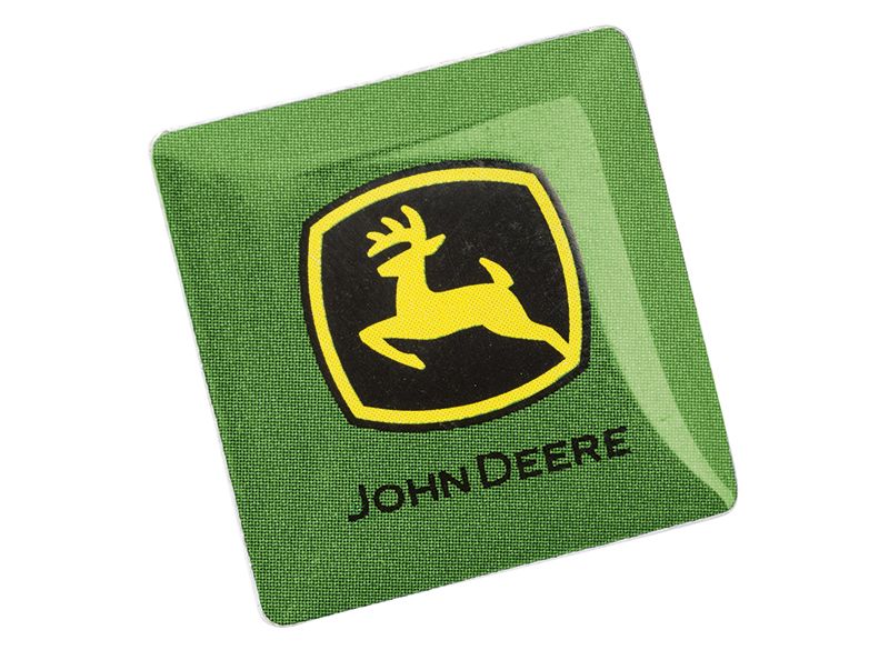 Sada odznaků John Deere - detail odznaku s motivem John Deere