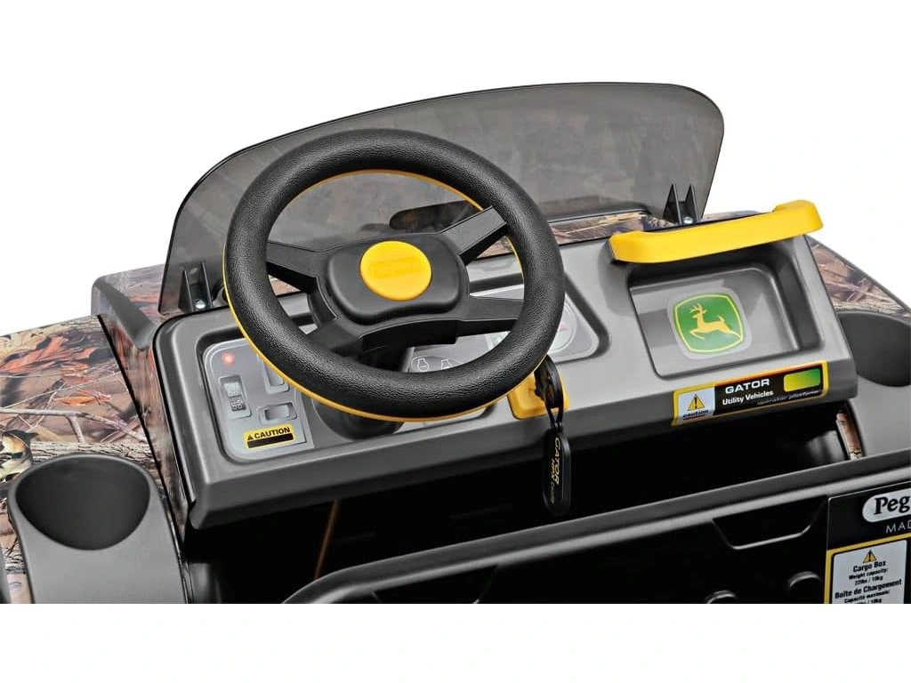 Elektricky-HPX-Gator-John-Deere-Camo-palubni-deska.jpg