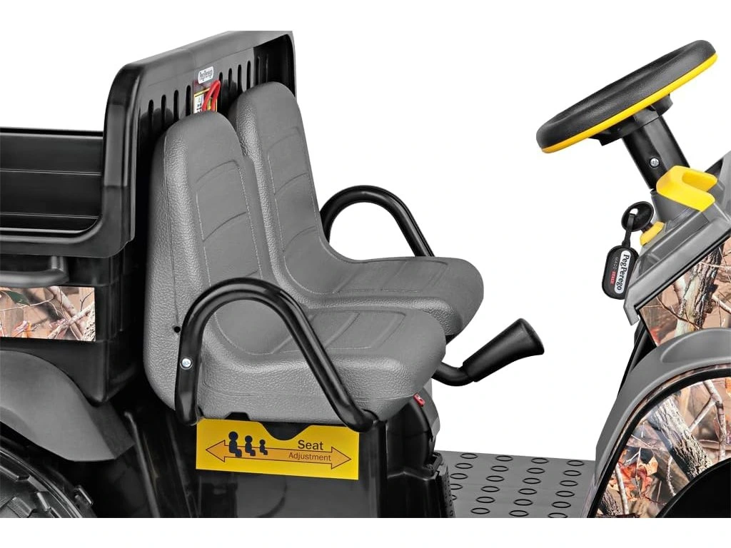 Elektricky-HPX-Gator-John-Deere-Camo-sedadla.jpg