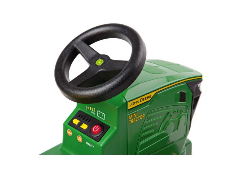 Elektricky-traktor-John-Deere-mini-detail-rizeni.jpg