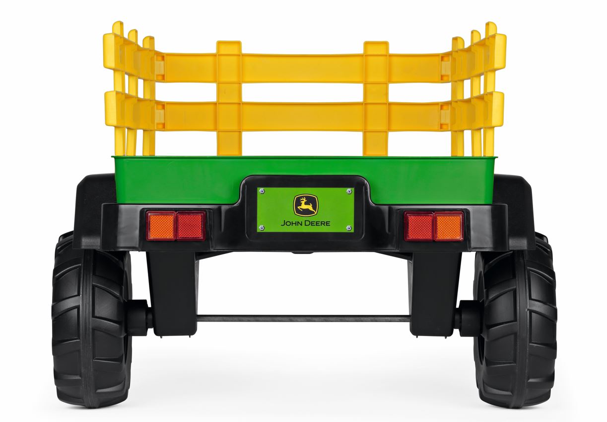 Prives-John-Deere-Dual-Force-pohled-zezadu.jpg