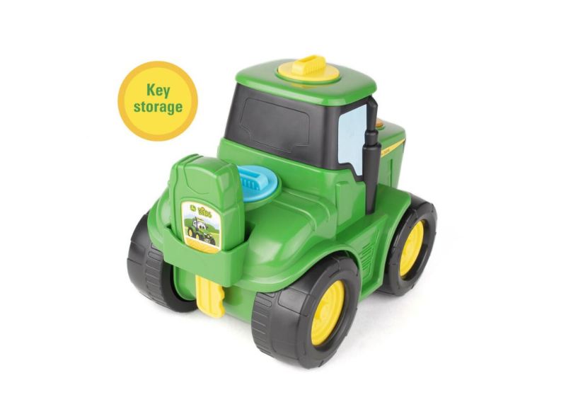 Hračka John Deere Johny Key n Go - pohled zezadu