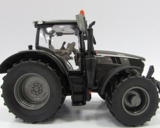 Model traktor John Deere 6R 185 Charcoral limitovaná edice 1:32 - pohled z boku