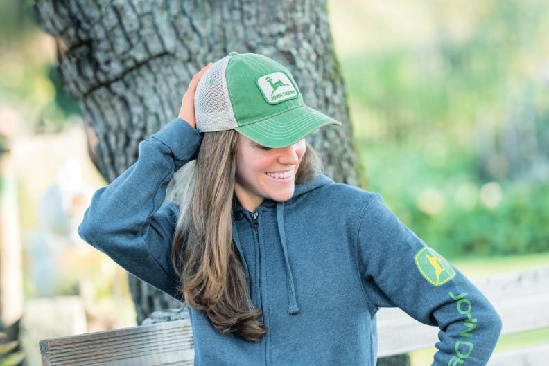 Kšiltovka John Deere vintage zeleno-béžová se síťovinou - příklad použití