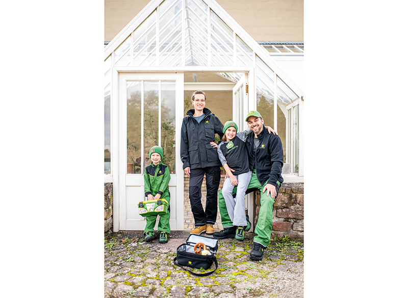 PANSKA-MIKINA-JOHN-DEERE-FIELD-MODRA-D.jpg