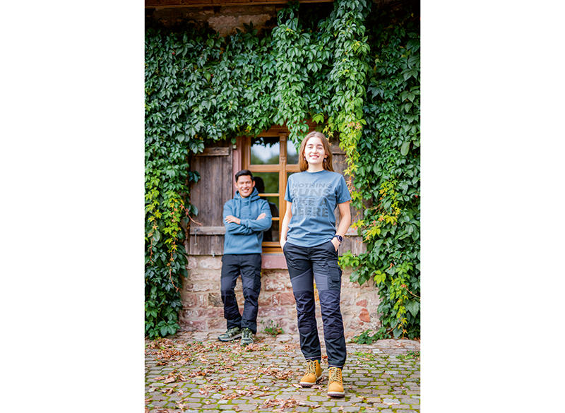 Pánské tričko John Deere s nápisem Nothing Runs Like a Deere, šedé - příklad použití