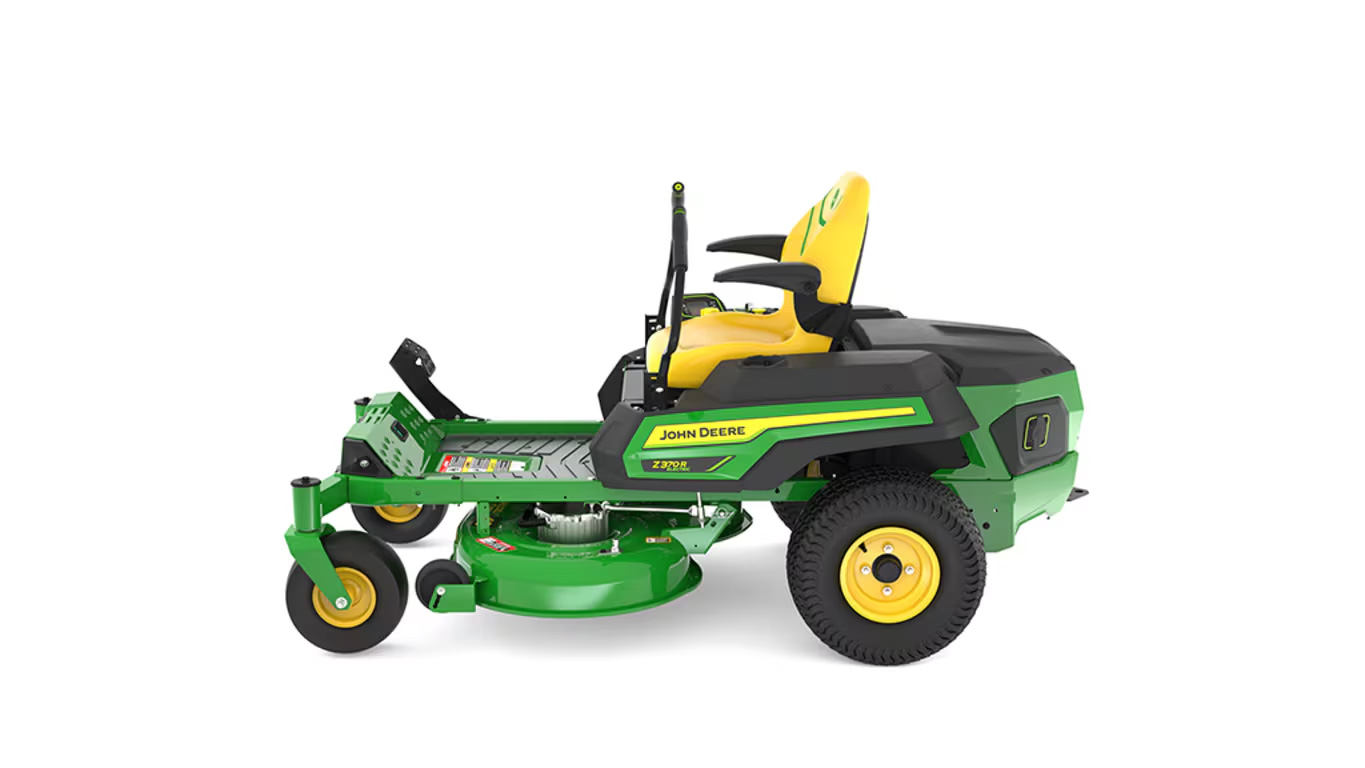 Elektrický žací stroj John Deere Z370R ZTRAK, pohled z boku