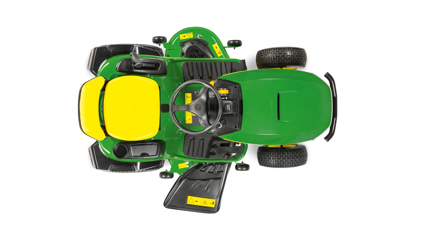 Zahradní traktor John Deere x167 - pohled shora