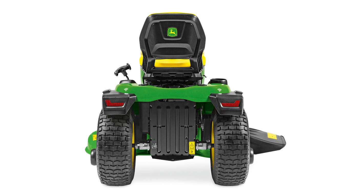 Zahradní traktor John Deere x167 - pohled zezadu